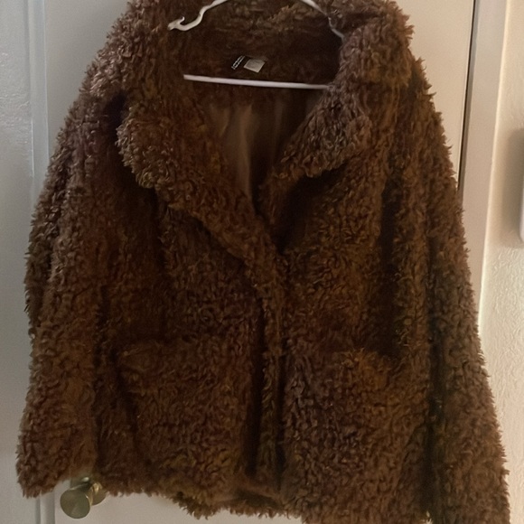 H&M Jackets & Blazers - H&M Brown Coat (Jacket) - Size Medium